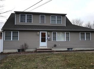 11 Pennington Rd, New Brunswick, NJ 08901