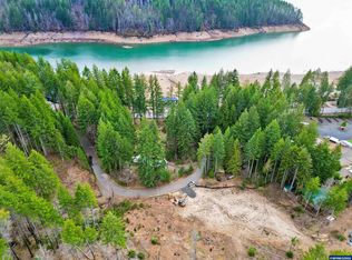 110 E Guy Moore Dr #1, Detroit, OR 97342