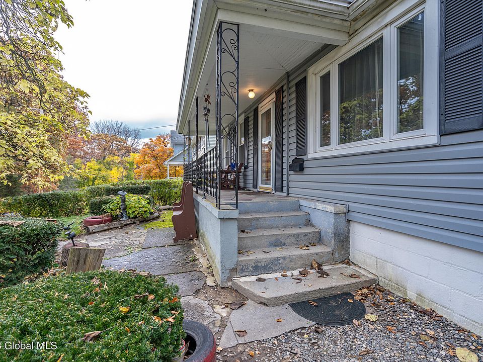 38 Cromer Avenue, Schenectady, NY 12304 Zillow