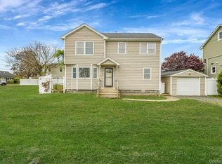 374 Rider Avenue, Patchogue, NY 11772