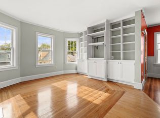 515 Putnam Ave APT 5, Cambridge, MA 02139