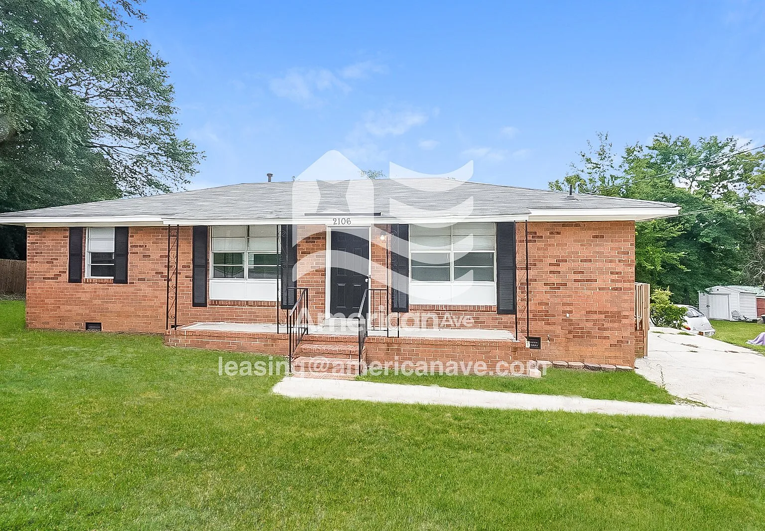 3 bed, 1.5 bath, 1169 sqft, $1,450 — Photo 1