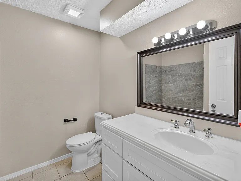 1128 Pleasant Valley Ln #1128 — Photo 14