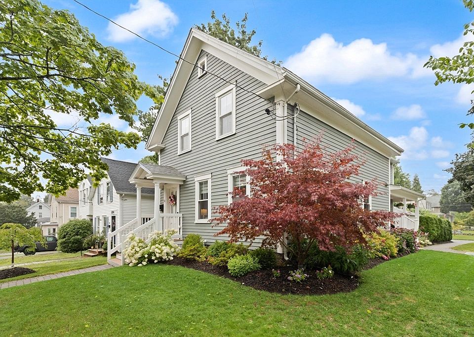 1st image of 51 Mount Vernon St