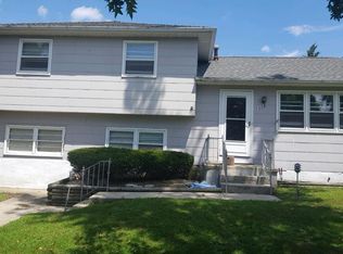 13 Colgate Rd, Somers Point, NJ 08244