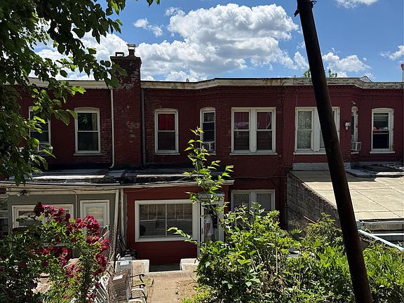 2nd image of 155 Sunnyside Avenue