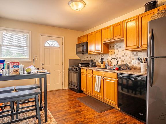 2nd image of 7918 North Dr #2