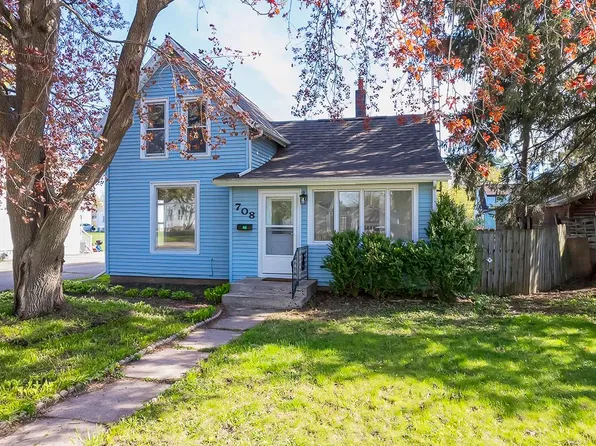 708 2nd St, Baraboo, WI 53913