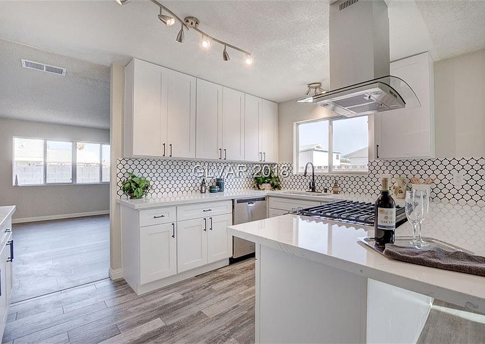 1st image of 4323 Del Santos Dr