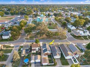 2930 Wicklow Rd, Columbus, OH 43204