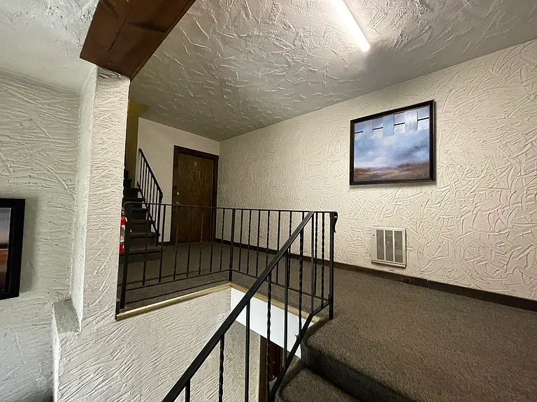 920 3rd Ave S #5 — Photo 10