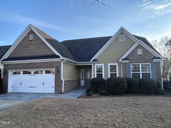 213 Silver Bluff St, Holly Springs, NC 27540