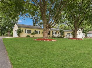 36902 N Normandy Ave, Lake Villa, IL 60046