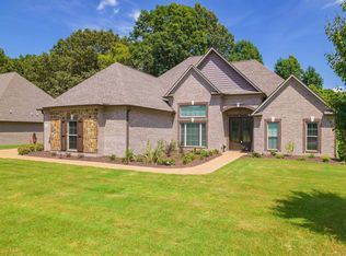 50 Rockwood Dr, Jackson, TN 38305