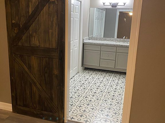 5th image of 309 Countryside Dr