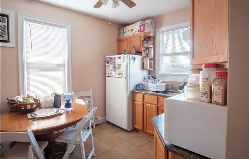 2 bed, $2,200 — Photo 4