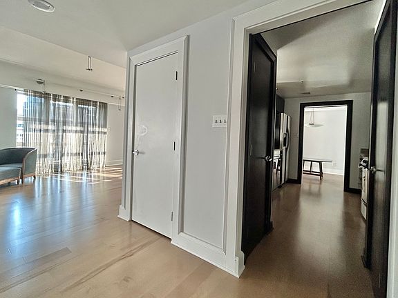 3rd image of 250 President St Unit 408