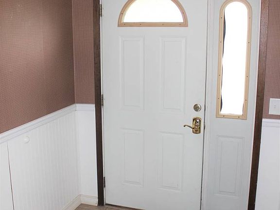 2nd image of 5 Lochview Ave