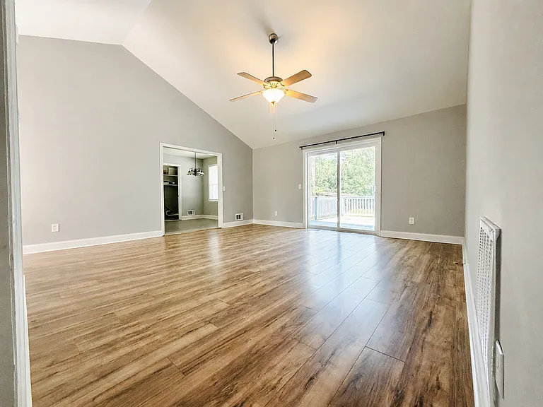 128 S Wrenwood Dr — Photo 4