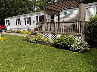 6 Juniper St, Exeter, NH 03833