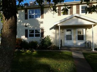 206 Mitchell Cir, Duluth, MN 55811