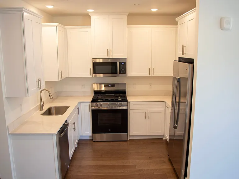 180 Leona Stewart Ln — Photo 8