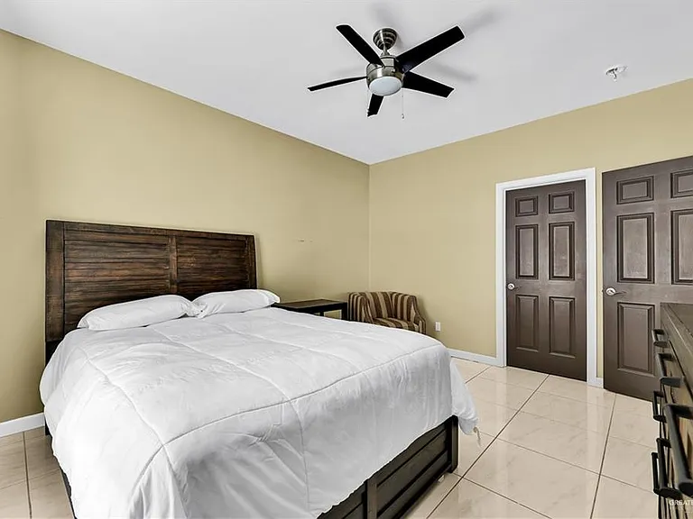 1200 E Camellia Ave — Photo 10