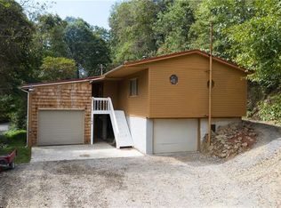 144 Browns Mill Rd, Evans City, PA 16033
