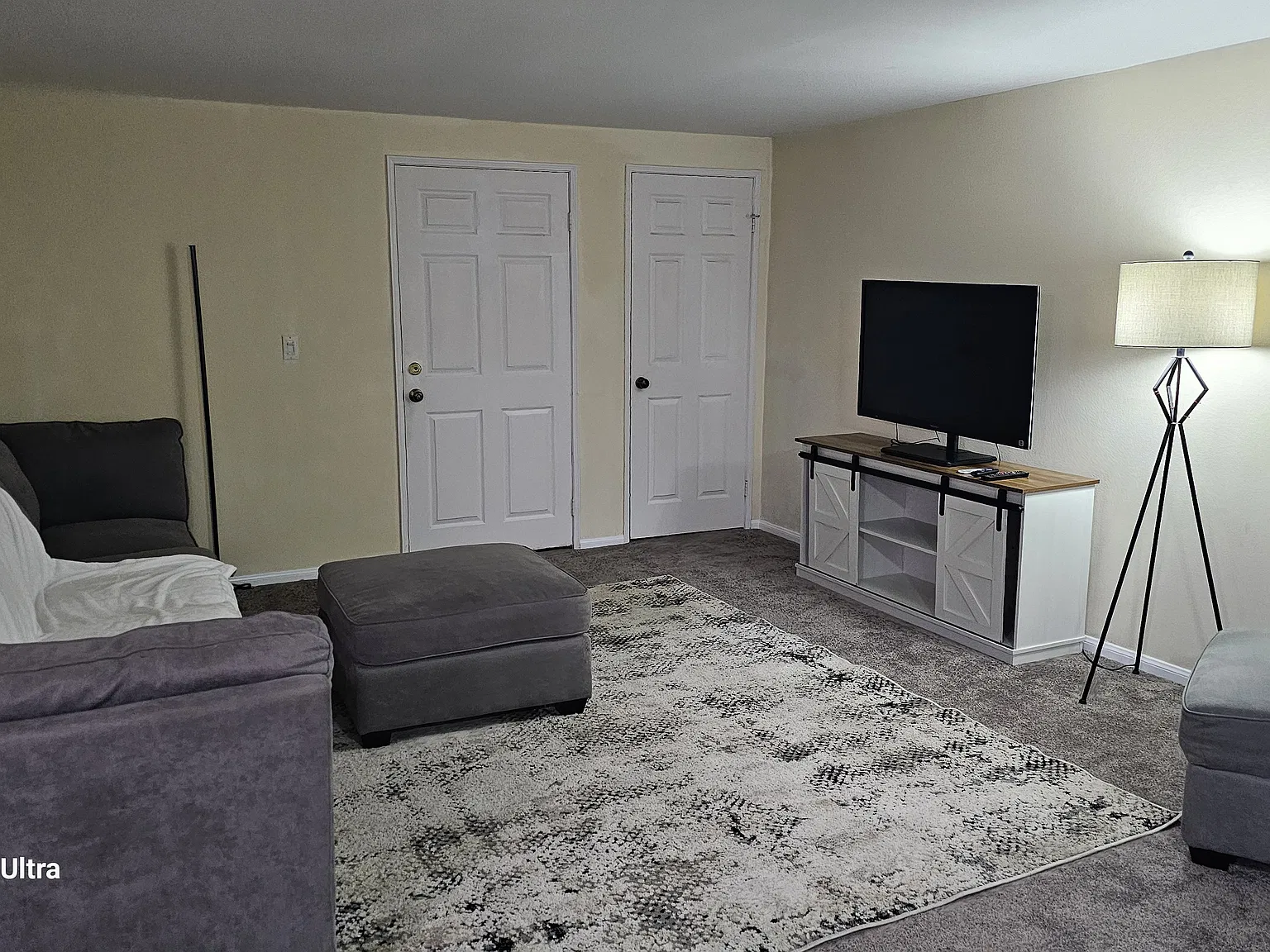 1 bed, 600 sqft, $2,300 — Photo 3