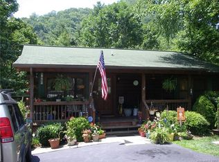 30 Elm Dr, Maggie Valley, NC 28751
