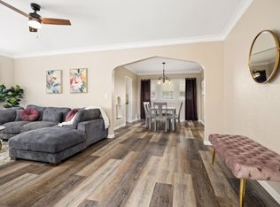 2530 W Sherman Ave, Peoria, IL 61604