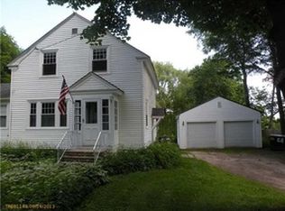457 Old County Rd, Rockland, ME 04841
