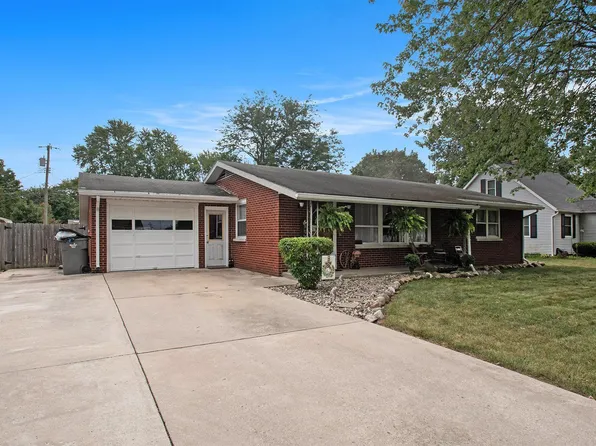 1206 S 12th St, Goshen, IN 46526