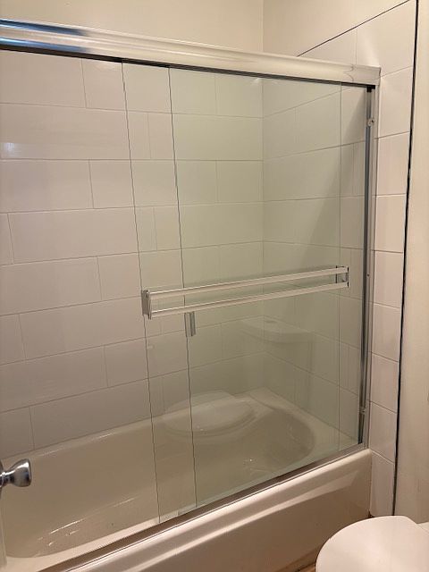 1st image of 11932 Courtleigh Dr #8