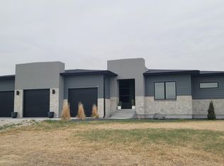 75349 445th Rd, Overton, NE 68863