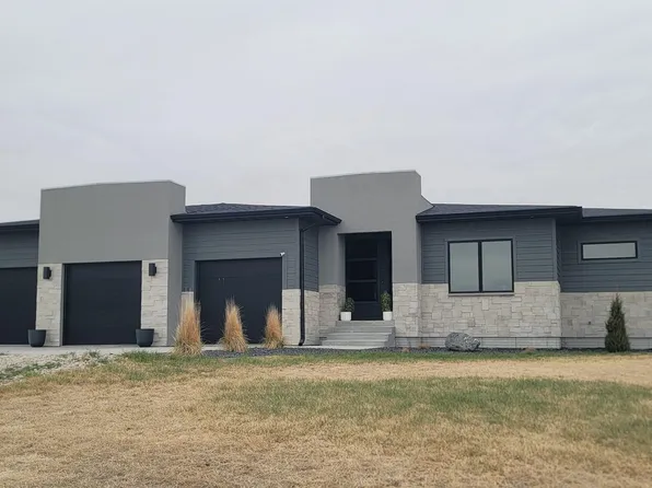 75349 Road 445, Overton, NE 68863