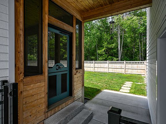 5th image of 48 Conifer Way