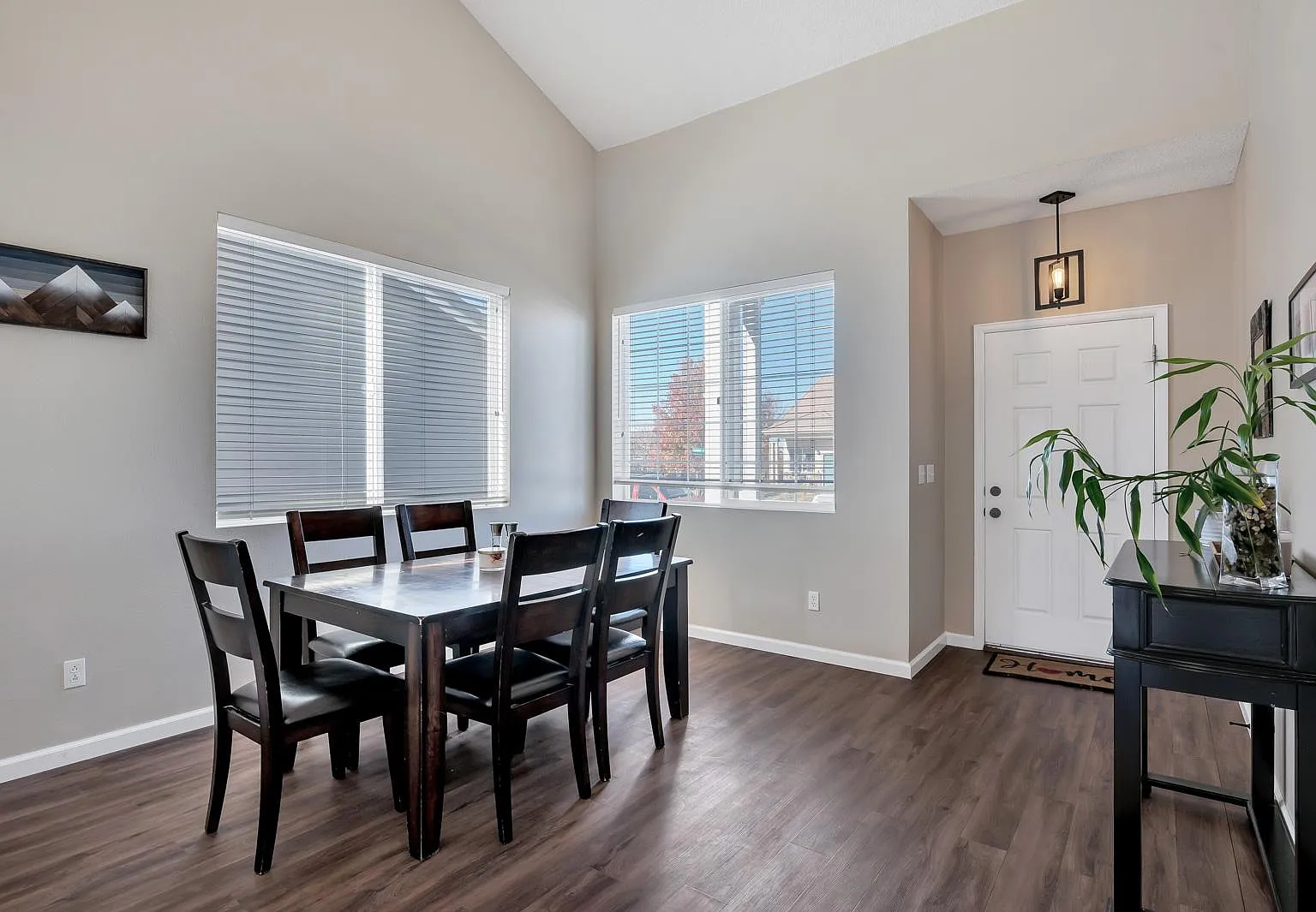 10307 Tracewood Dr — Photo 4