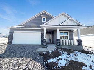 10925 Glacier Ln N, Osseo, MN 55369