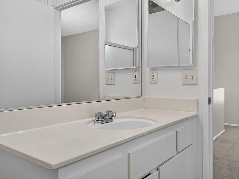 10749 Francis Pl — Photo 42