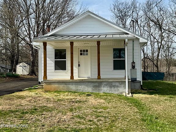 2nd image of 1607 Berry Rd