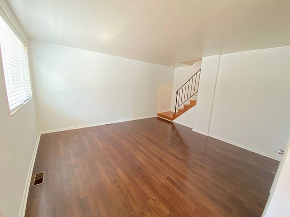 4th image of 94 W Lane Ave APT C