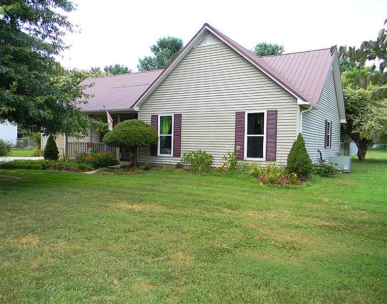 1st image of 3337 Southmeade Dr