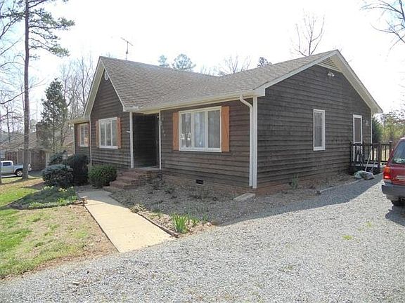 2nd image of 104 Watlington Dr