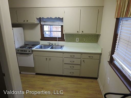 1st image of 807 Cherokee Ave APT C
