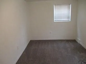 2 bed, $965 — Photo 3