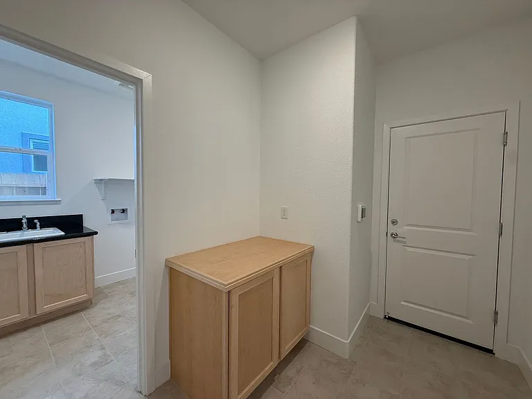9957 Mesa Verde Way — Photo 11