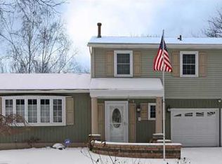 178 Kencrest Dr, Rochester, NY 14606