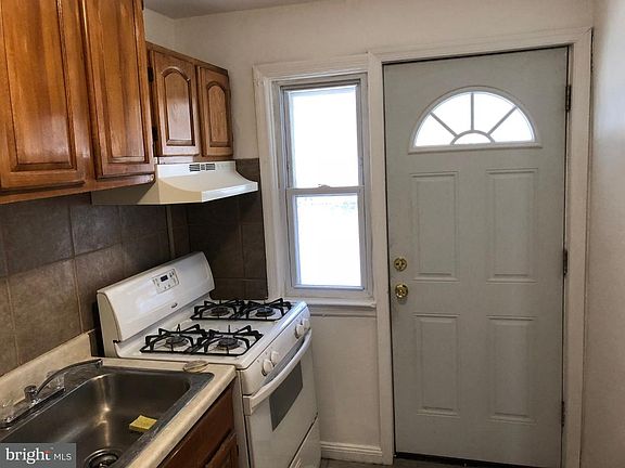 3rd image of 2105 Cobbs Creek Pkwy