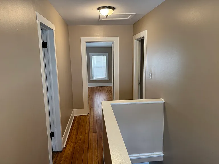 121 Terwilliger Ave — Photo 11